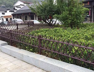 異形仿竹護(hù)欄 異形仿竹護(hù)欄